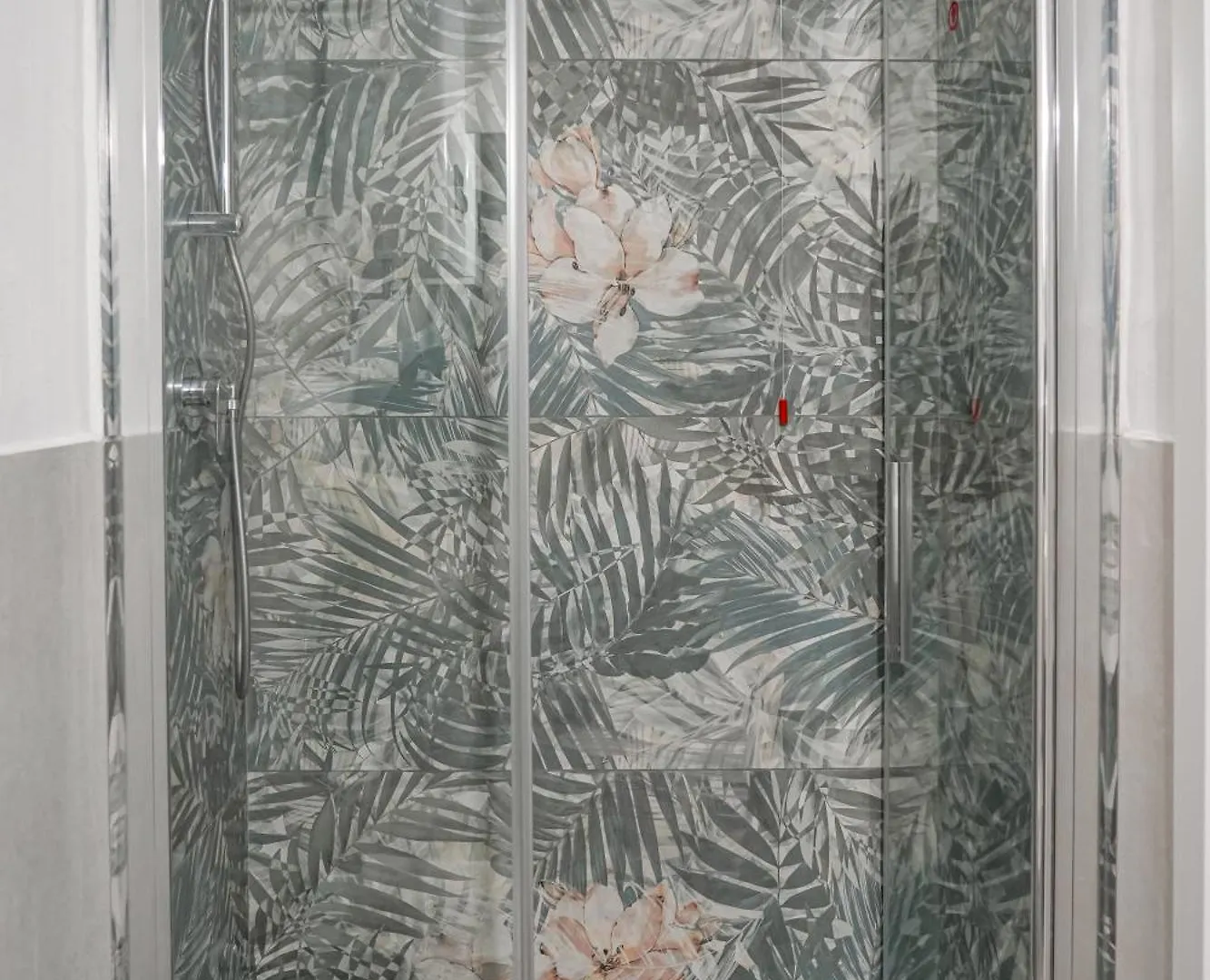 Flower Rooms Naples